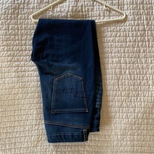 Women’s AEO Curvy Highest Rise Jegging, 12 Short